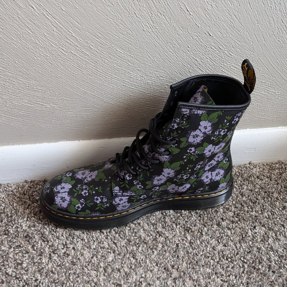 Floral Dr. Martens Zavala Hydro - Picture 9 of 11